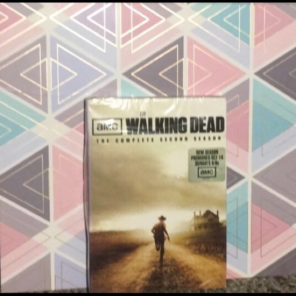 TWD complete SECOND season 🧠👀